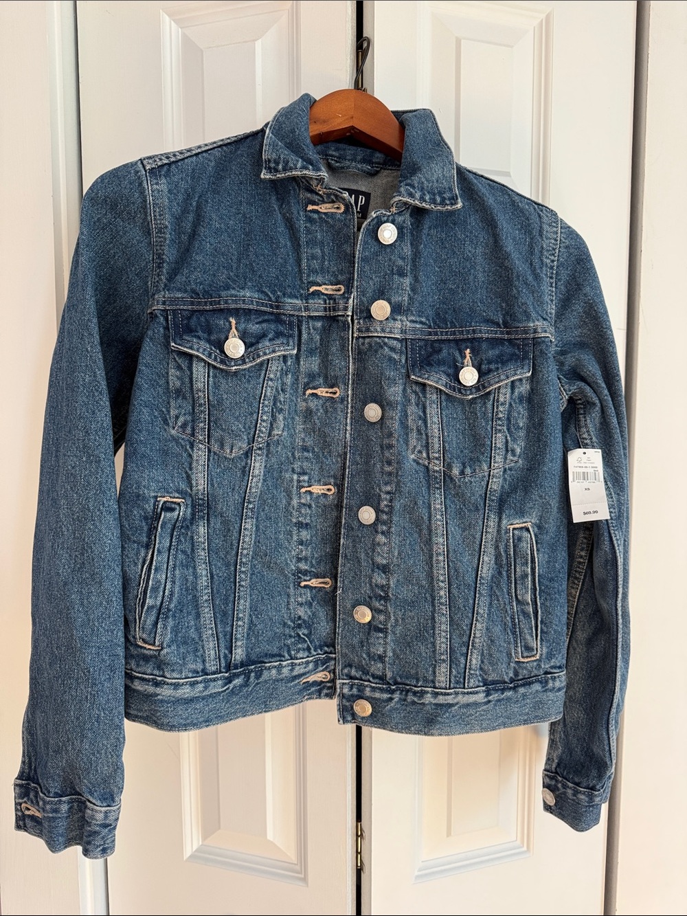 GAP Medium Blue Denim Trucker Jacket